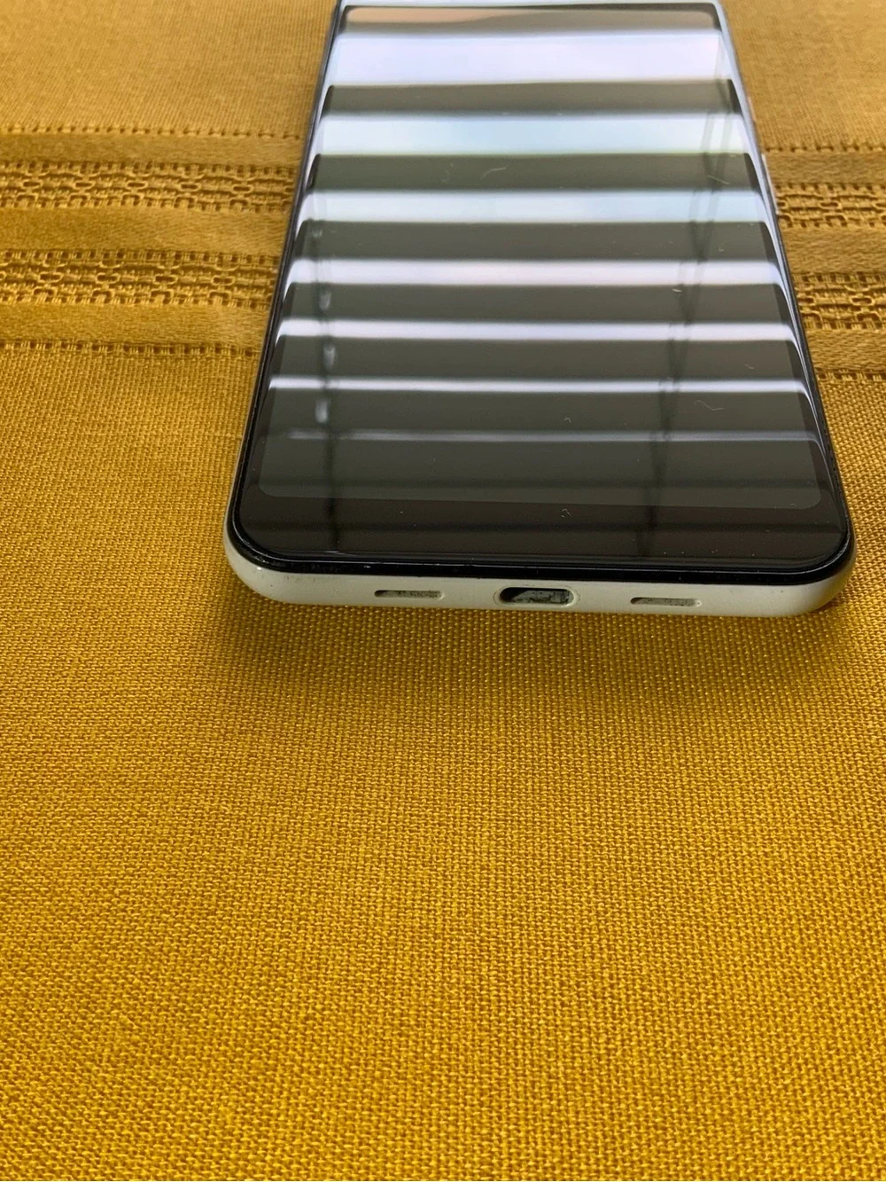 Google Pixel 3a XL (Works Perfectly)